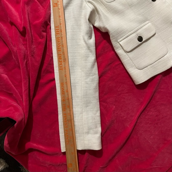 Jacket - Picture 7 of 7